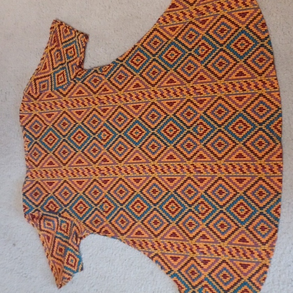 LuLaRoe Multicolor Geometric Pattern Tunic - Picture 15 of 16